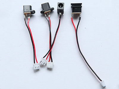 What is the overview of each type of DC base cable?